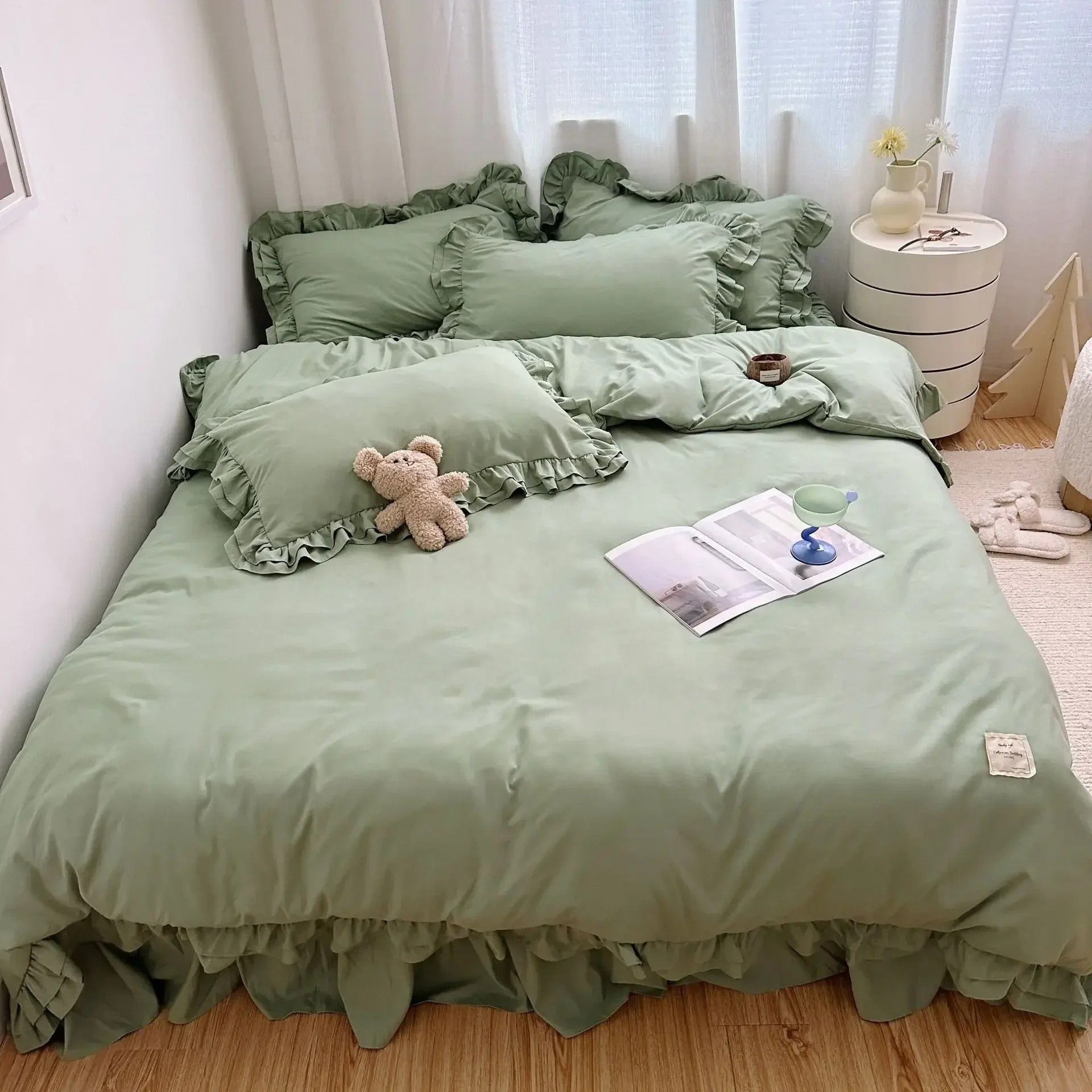 Bedding Set European Simple Large Family Set Large Quilt Cover Home Comfortable Quilt Cover Pillow Cover Bed Sheet